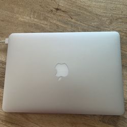MacBook Pro A1502 Retina Display 