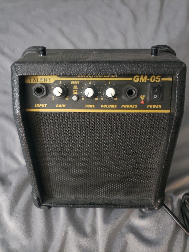 Mini Guitar Amplifier