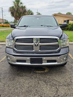 Ram 1500  big horn 2015