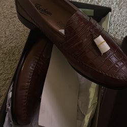 Men’s Loafers 