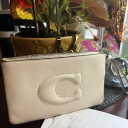 Coach Wristlet! Large