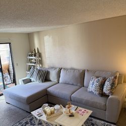 ASHLEY SECTIONAL CUSTOM COUCH