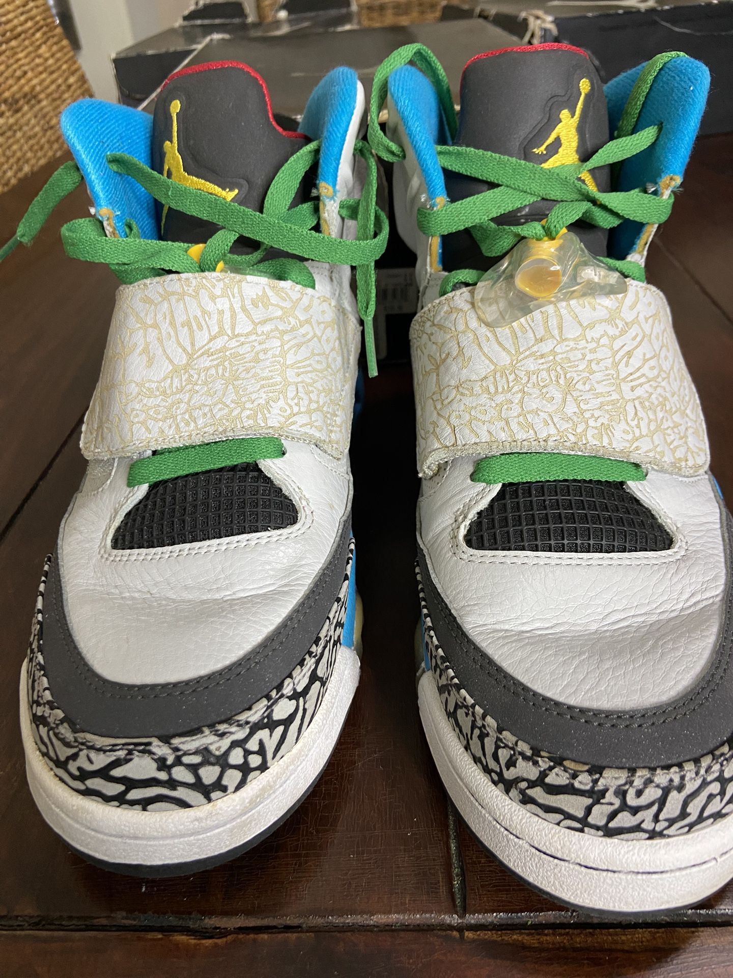 Men Shoes