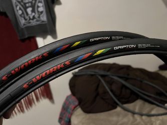 SPECIALIZED SWORK GRIPTON x2 700c X 24
