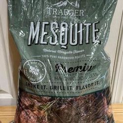 20 Lb. Bag Traeger PREMIUM Mesquite Hardwood Pellets Grill BBQ Smoker All-Natural