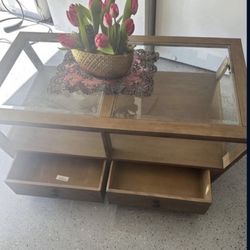 Cocktail Table With Casters MGNABOT20  Measurements: 48” W by 26” D by 18.63”H