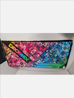 Dropmix card game