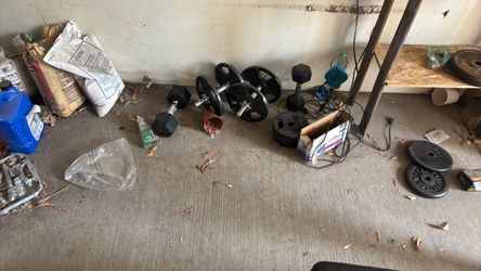 Weightlifting equipment