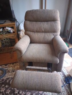 Recliner chair