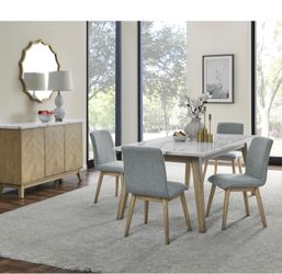 Dining room set!!