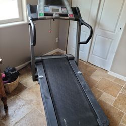 Pro Form XP Treadmill Space Saver