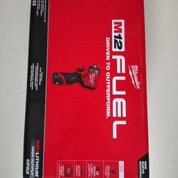 Milwaukee M12 Fuel 3/8 Impact Wrench Kit 2 Batteries And Charger 