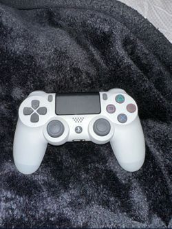 Ps4 Dualshock Controller (pick up)