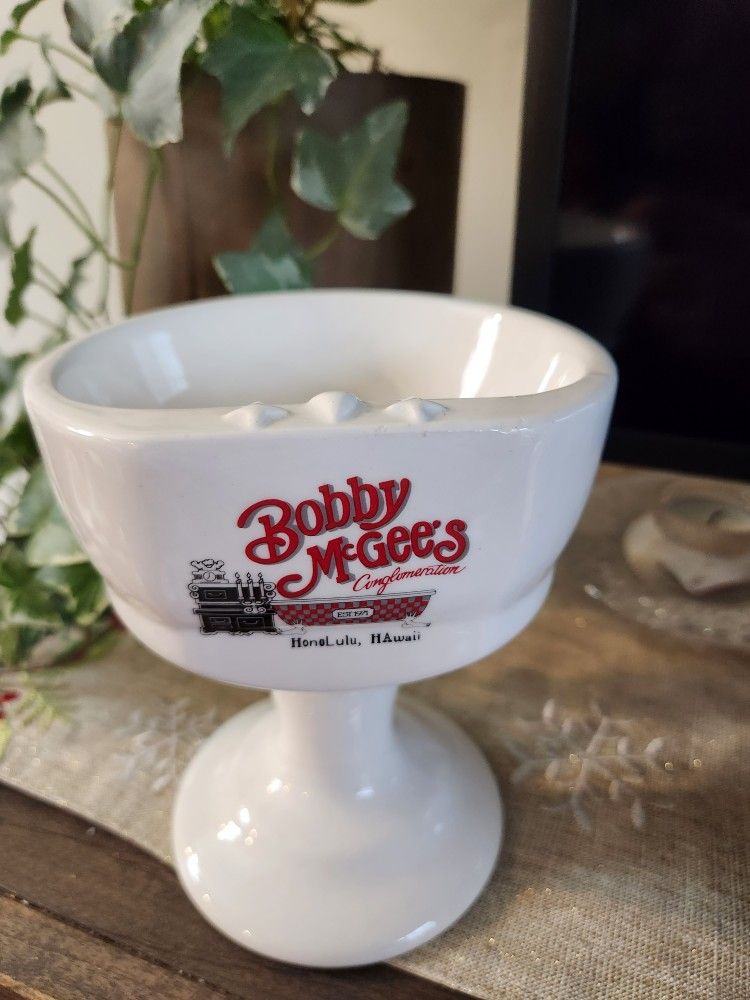 Bobby McGee's Conglomeration drink ware in the shape of a sink