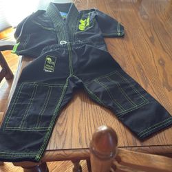 jiujitsu clothes 