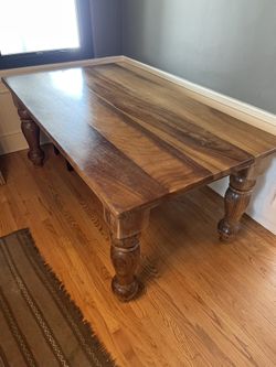 Table And Chairs Dinning