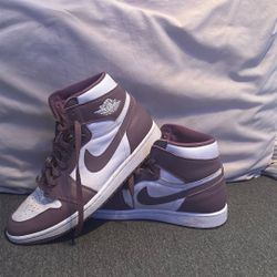nikes