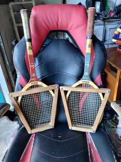 Vintage tennis rackets