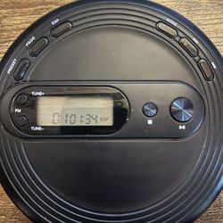  100008711 Personal CD Player With FM Radio Works Great