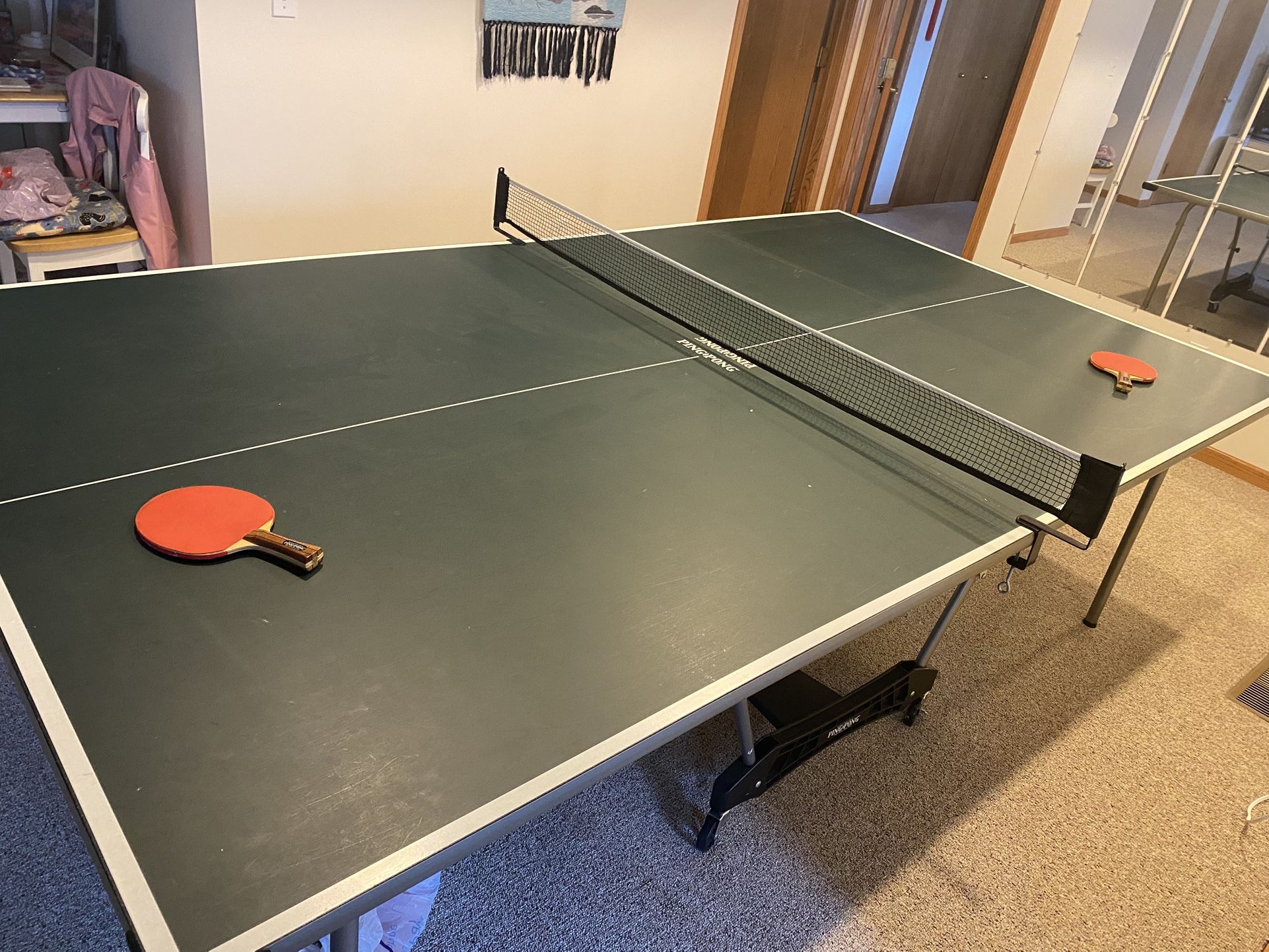 Ping Pong Table And Accidentally Accessories