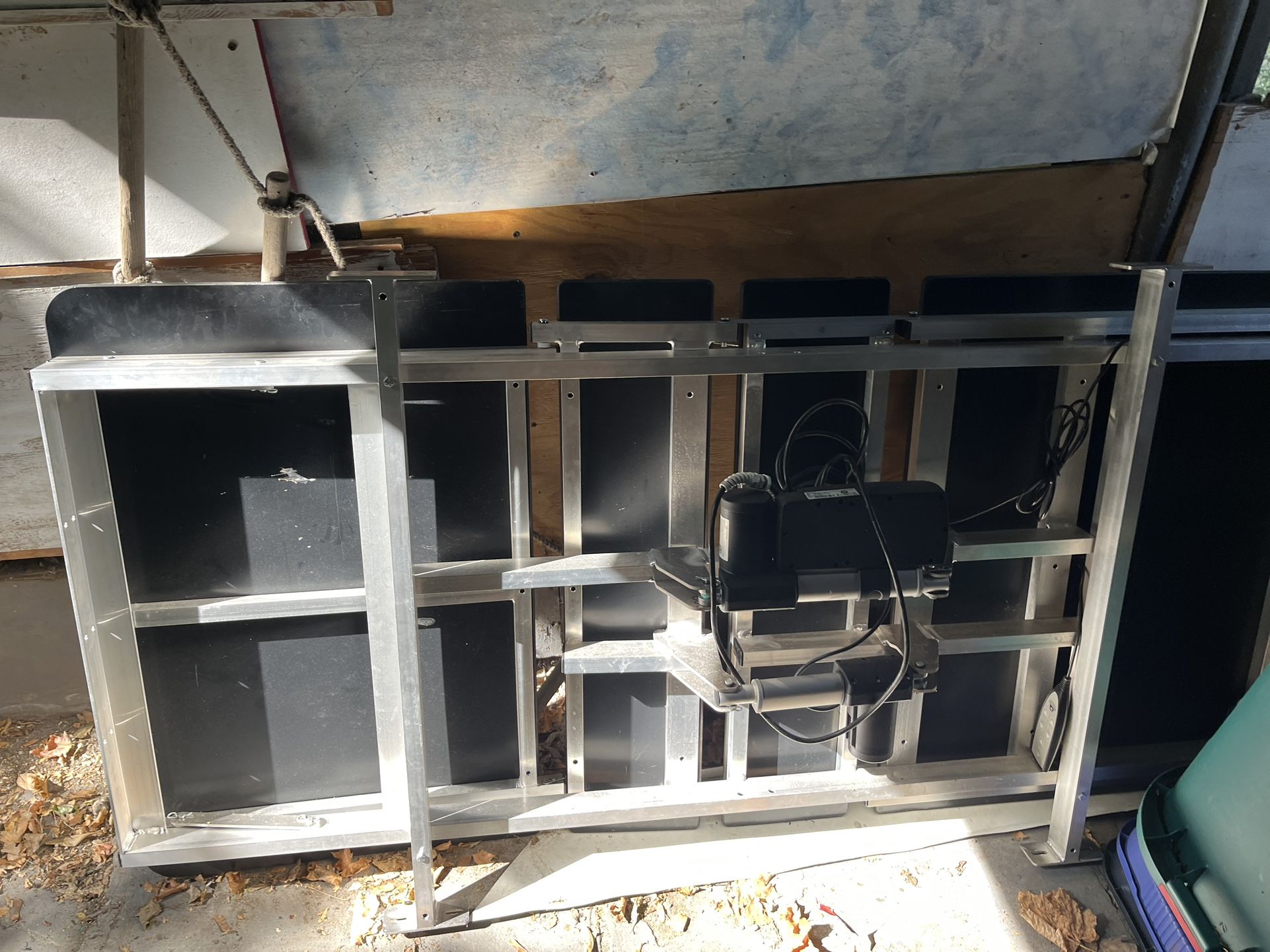 Bed Frame Or Idk What It Is
