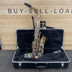 Selmer Bundy II Alto Saxophone with Hard Case