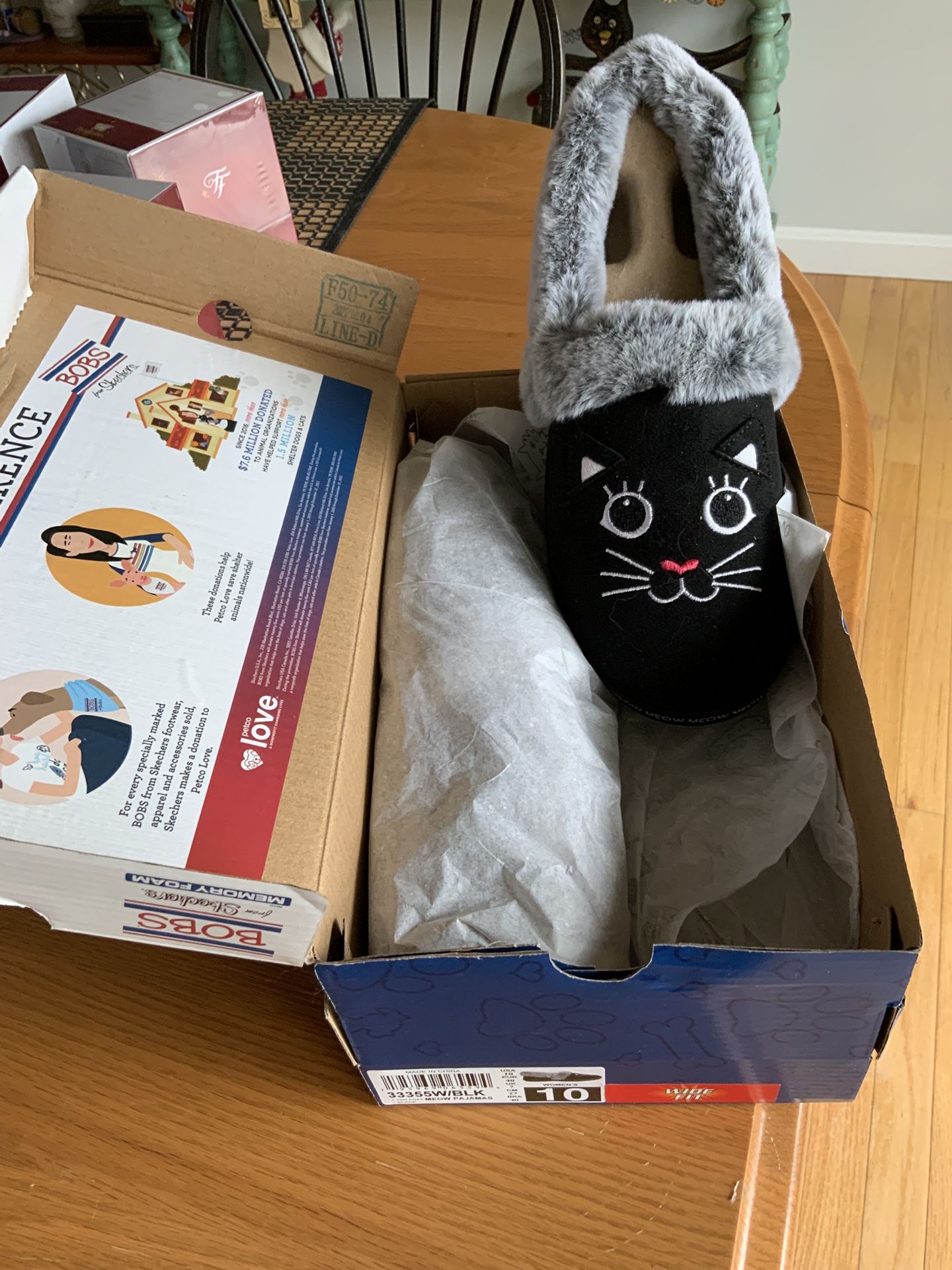 Bobs Skechers Black Cat Bedroom Slippers Size 10W