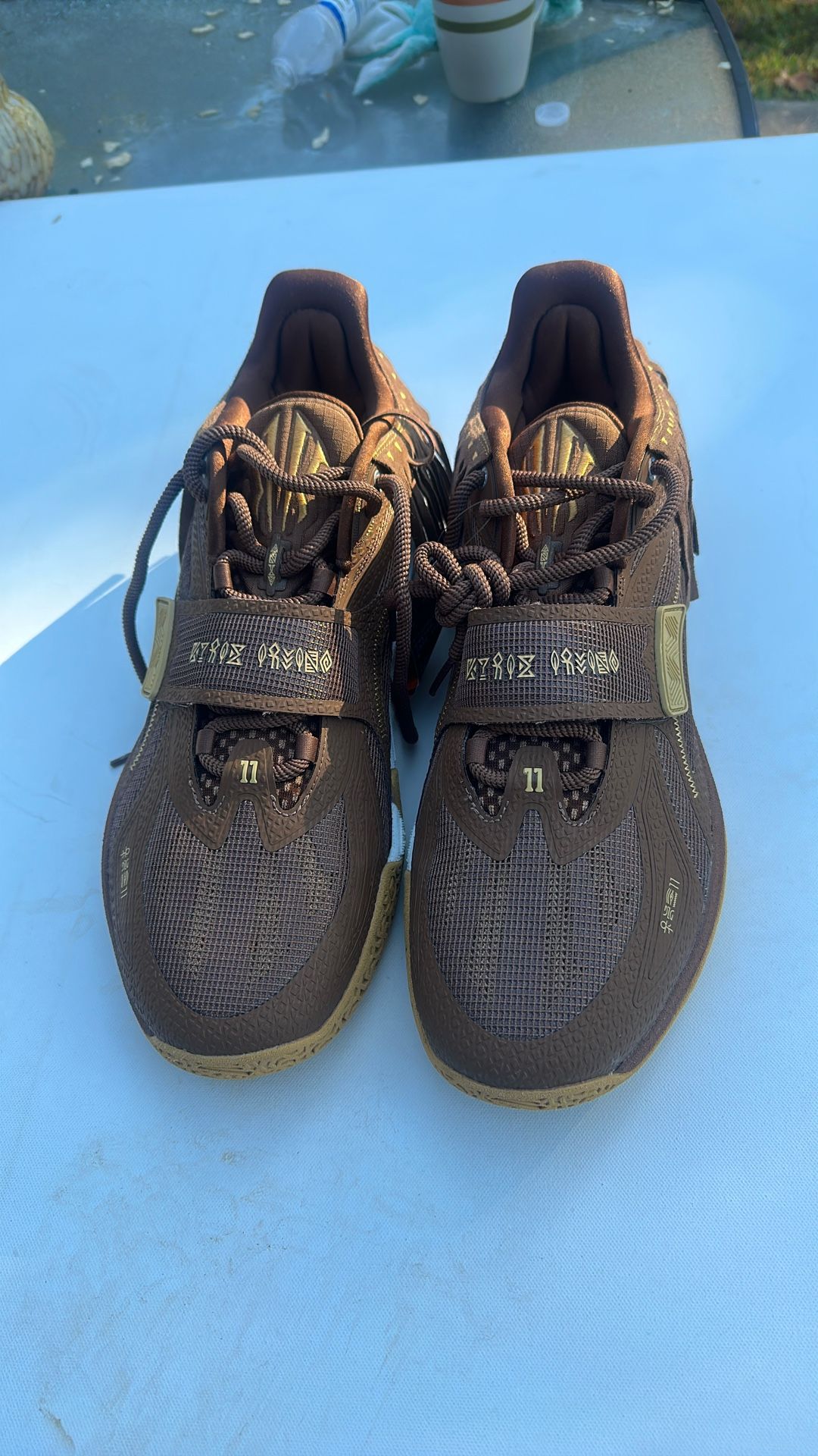 Kyrie Irving Sneakers Size 18