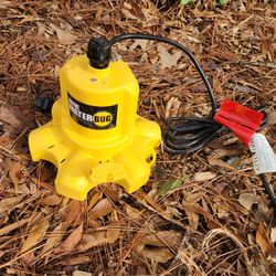 Wayne Waterbug 1/6HP 1350GPH Submersible Pump