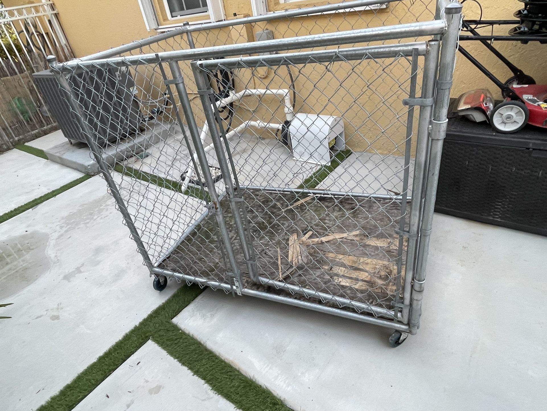 dog cage
