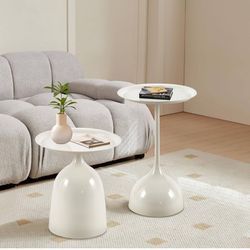 White Nesting Tables Pedestal Coffee Table, Small End Tables for Narrow Areas, Metal Round Side Tables Set of 2 for Living Room, Dorm, Home Office, Be