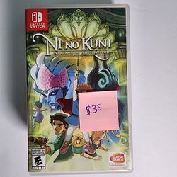 Princess Peach: Showtime! (Nintendo Switch) – Like New