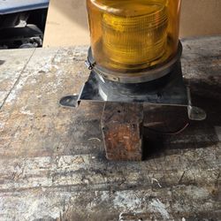 Flashing caution light