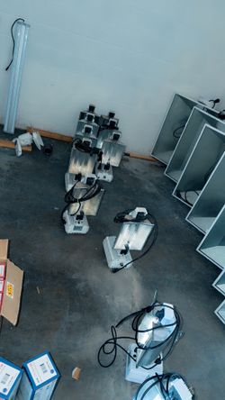 Hydroponic Systems/ Equipment 