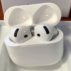 AirPods 4 with Active Noise Cancellation…!!