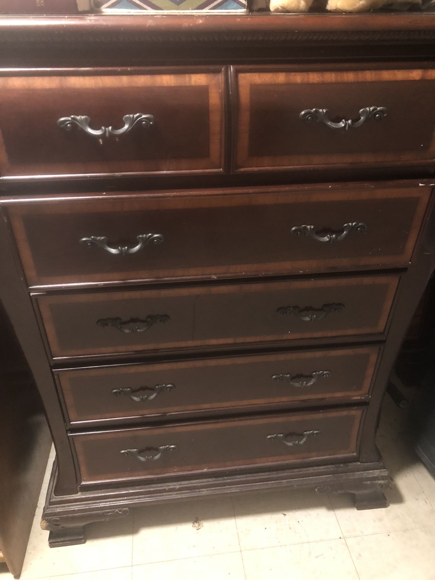 Whole Queen Size Bedroom Set