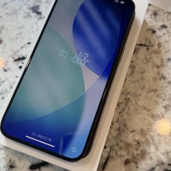 iPhone 15 Pro Max - Black Titanium  -256