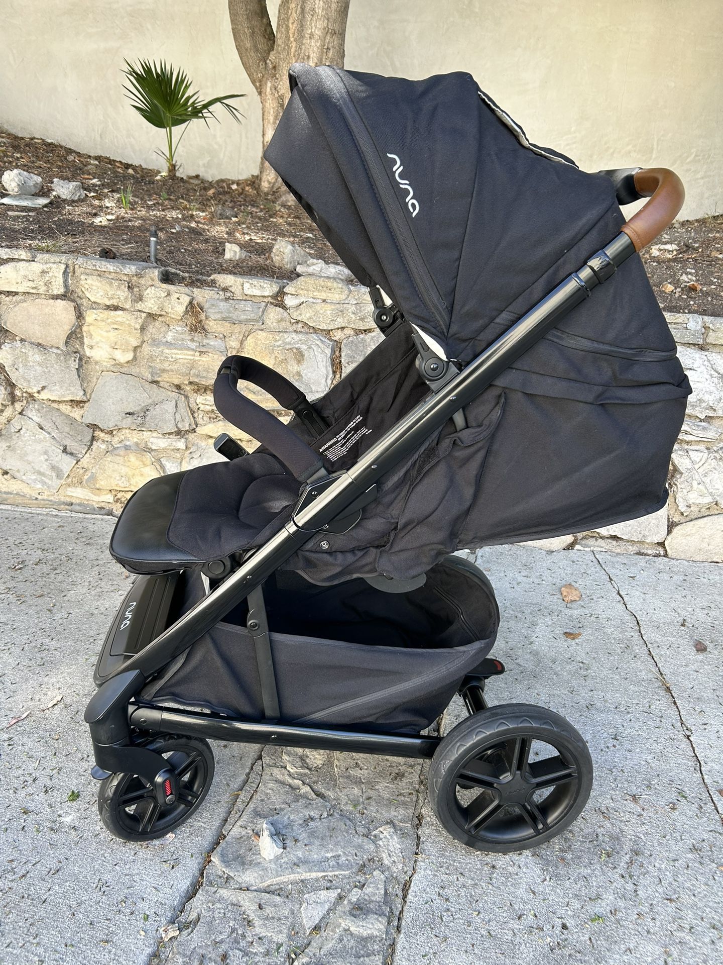 Nuna Tavo Stroller