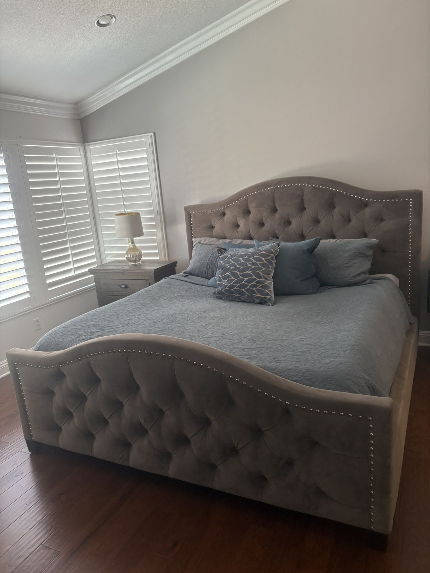 Gray Upholstered Bed Frame – Excellent Condition