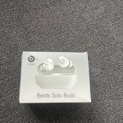 Beats Solo Buds 