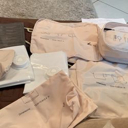 Travel Organizer 7 Set Brand New In Bag 