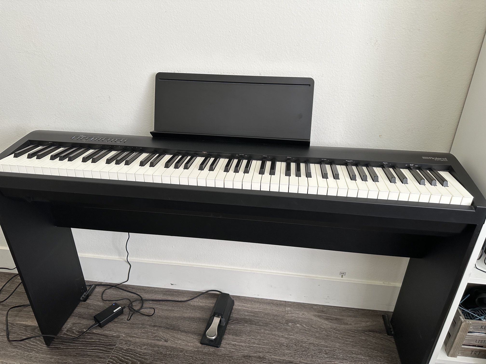 Roland FP-30x Digital Piano With Stand