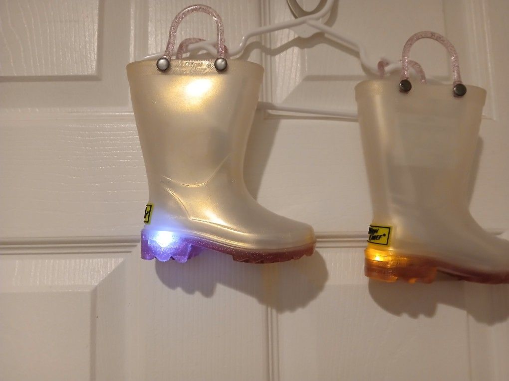 Light Up Rain Boots