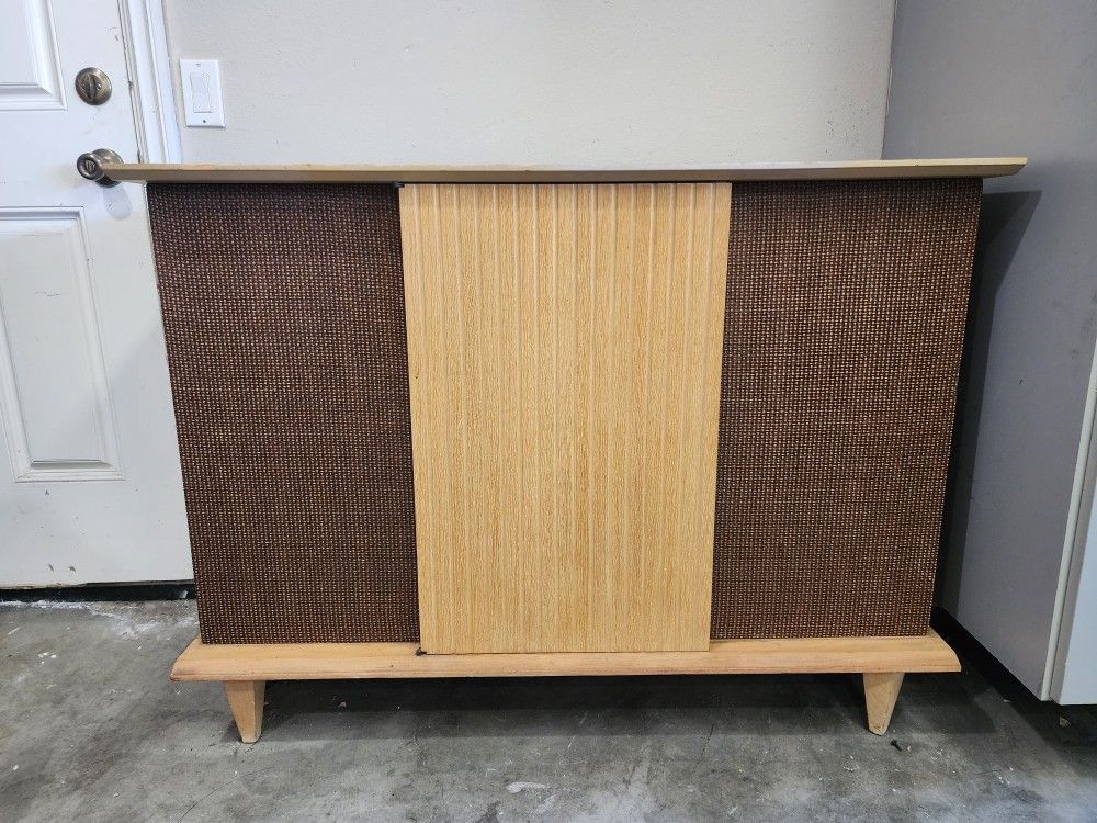 Admiral MCM Console Stereo