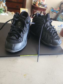 Jordans shoes size 11c for kids