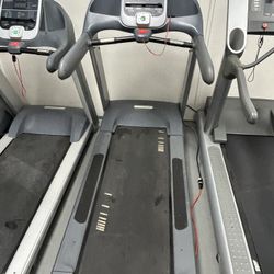 Precor C956i Treadmill 