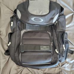 Oakley 30L Backpack