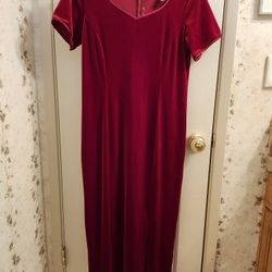 Red Velvet Ankle Lentgh Dress