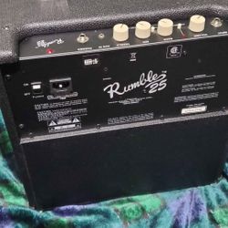 Amplificador Para Bajo Eléctrico Fender Rumble 25