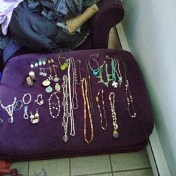 Jewelry Lot 1 